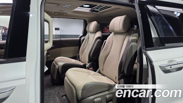 Kia Carnival (IV) Diesel 7-Seater Signature 2021 — фото 16