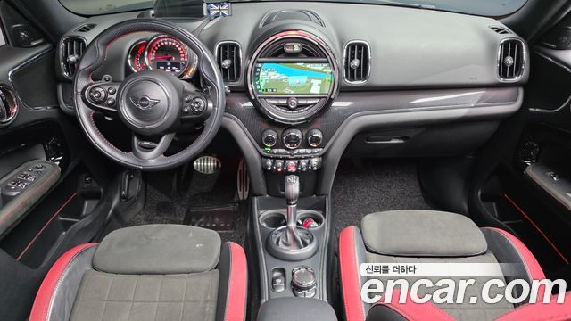 MINI Cooper S Countryman JCW 2nd 2018 — фото 7