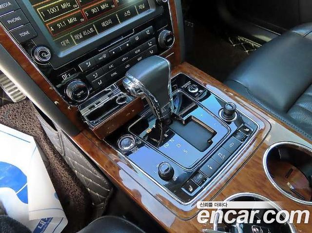 Volkswagen Phaeton V6 3.0 TDI VW611 2015 — фото 9