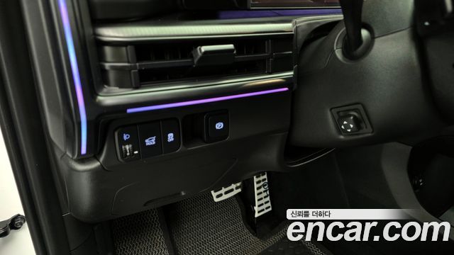 Hyundai Santa Fe (MX5) HEV 1.6 2WD Calligraphy 2024 — фото 13