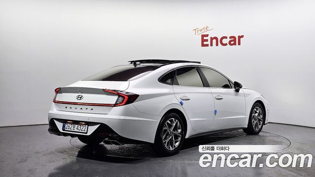 Hyundai Sonata (DN8) 1.6 Turbo Premium Family 2021 — фото 2