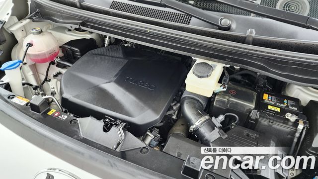 Hyundai Staria Tourer 9-Seater Modern 2022 — фото 6