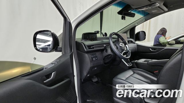 Hyundai Staria Tourer 9-Seater Modern 2022 — фото 10
