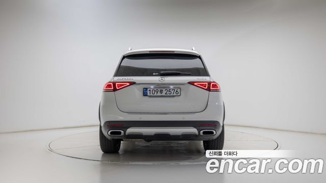 Mercedes-Benz GLE-Class (W167) GLE300d 4MATIC 2023 — фото 5