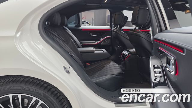 Mercedes-Benz S-Class (W223) S350 d 2022 — фото 12