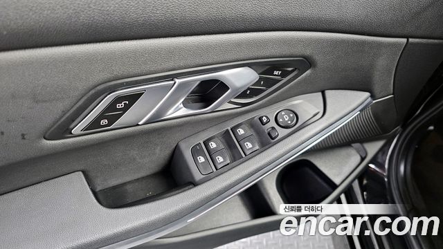 BMW 3 Series (G20) 320i 2021 — фото 19