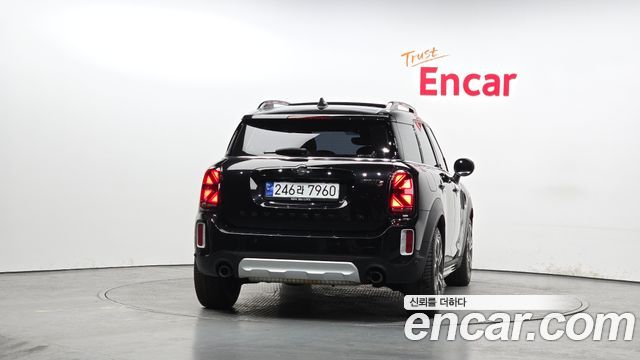 MINI Cooper S Countryman ALL4 Classic 2nd 2024 — фото 4
