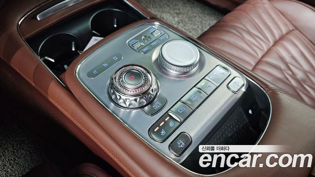 Genesis G90 (RS4) Gasoline 3.5 Turbo AWD 2023 — фото 9