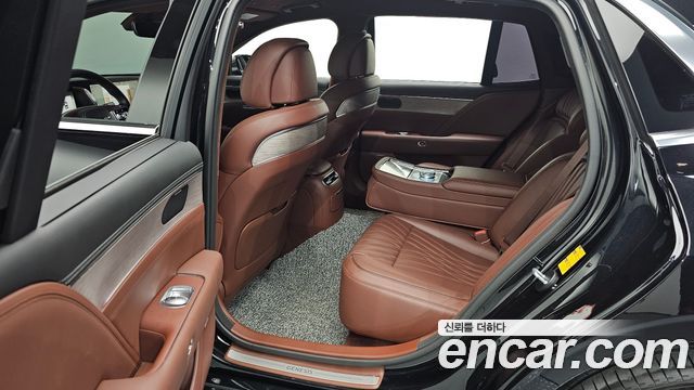 Genesis G90 (RS4) Gasoline 3.5 Turbo AWD 2023 — фото 11