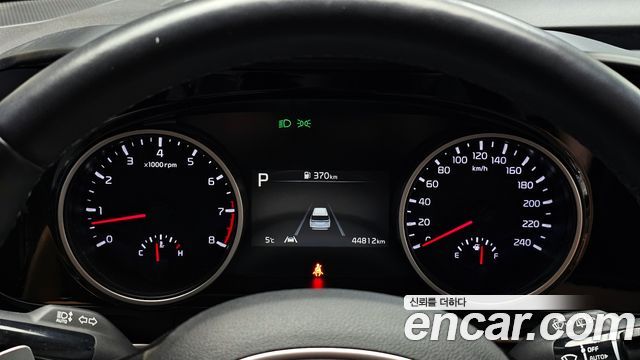 Kia Carnival (IV) Gasoline 9-Seater Noblesse 2023 — фото 8