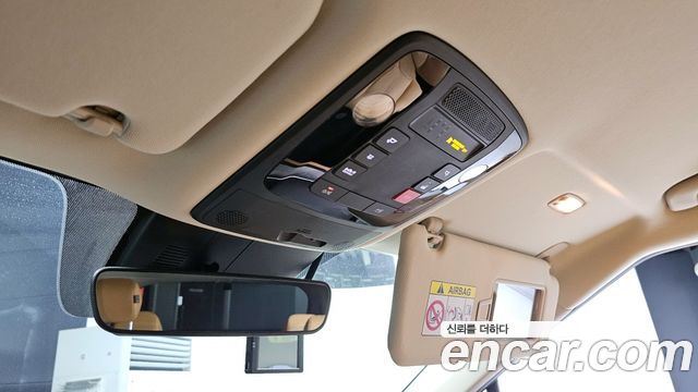 Kia Carnival (IV) Gasoline 9-Seater Noblesse 2023 — фото 19