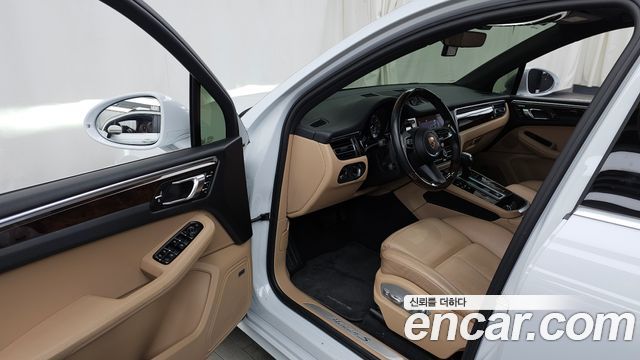 Porsche Macan 2.9 S 2022 — фото 10