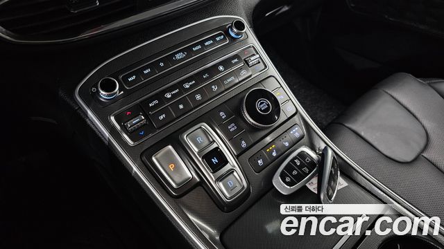 Hyundai Santa Fe Diesel 2.2 2WD Exclusive 2023 — фото 9