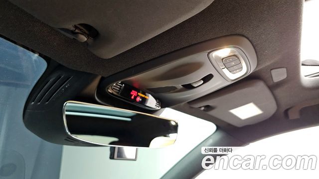 Volvo XC40 B4 Inscription 2021 — фото 16