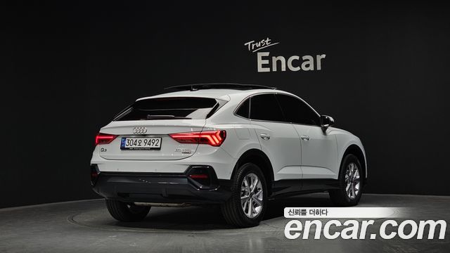 Audi Q3 (F3) 40 TFSI Quatrro Sport Back 2024 — фото 2