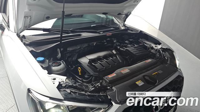 Audi Q3 (F3) 40 TFSI Quatrro Sport Back 2024 — фото 6