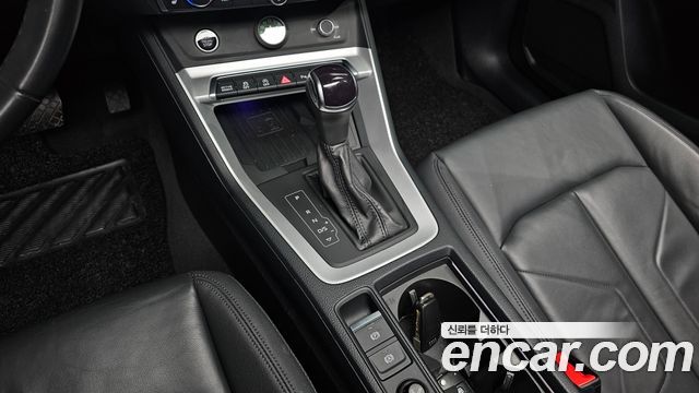 Audi Q3 (F3) 40 TFSI Quatrro Sport Back 2024 — фото 9