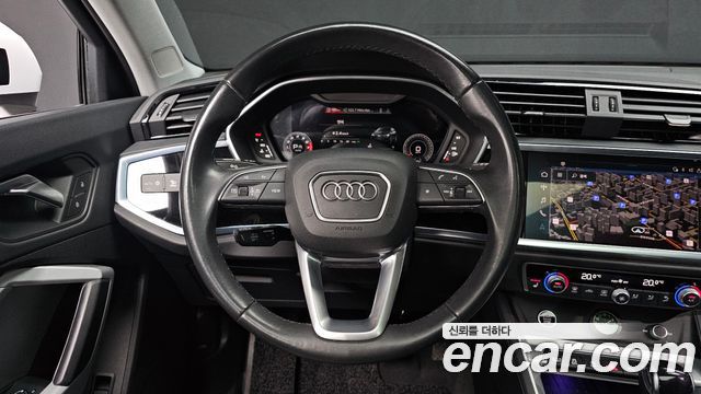 Audi Q3 (F3) 40 TFSI Quatrro Sport Back 2024 — фото 13