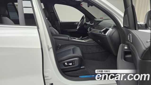 BMW X7 (G07) xDrive 40i M Sport 6STR 2025 — фото 11