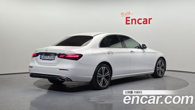 Mercedes-Benz E-Class (W213) E250 Avantgarde 2021 — фото 2