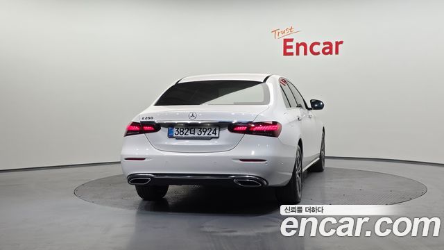 Mercedes-Benz E-Class (W213) E250 Avantgarde 2021 — фото 4