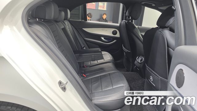 Mercedes-Benz E-Class (W213) E250 Avantgarde 2021 — фото 12