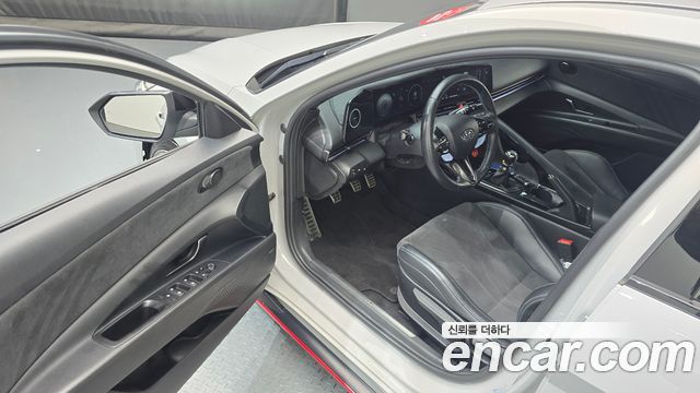 Hyundai Avante (CN7) 2.0 N 2023 — фото 10