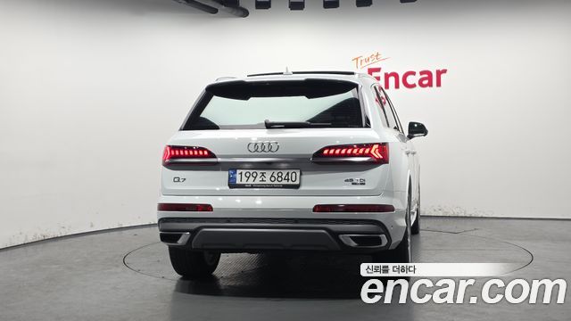 Audi Q7 (4M) 45 TDI Quattro Premium 2023 — фото 4