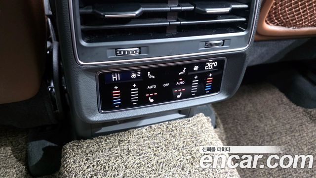 Audi Q7 (4M) 45 TDI Quattro Premium 2023 — фото 19