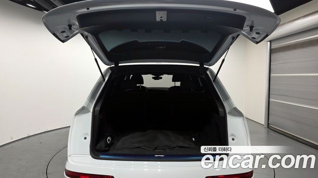 Audi Q7 (4M) 45 TDI Quattro Premium 2023 — фото 20