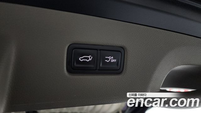 Kia Carnival (IV) Gasoline 7-Seater Hi-Limousine Signature 2021 — фото 20