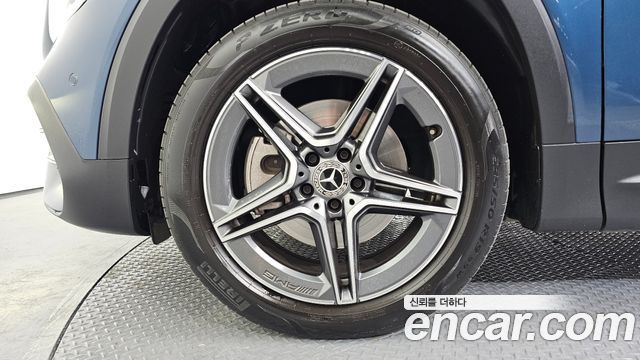 Mercedes-Benz GLB-Class (X247) GLB250 4MATIC 2023 — фото 5