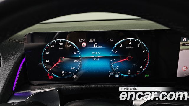 Mercedes-Benz GLB-Class (X247) GLB250 4MATIC 2023 — фото 8
