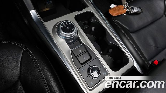 Ford Explorer (VI) 2.3 LimIted 4WD 2023 — фото 9