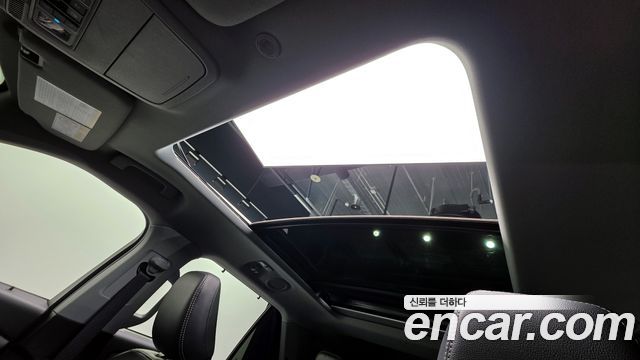 Ford Explorer (VI) 2.3 LimIted 4WD 2023 — фото 23