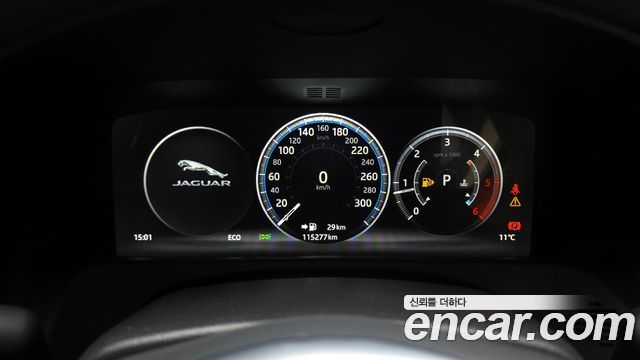 Jaguar XF (X260) 20d Prestige AWD 2018 — фото 8