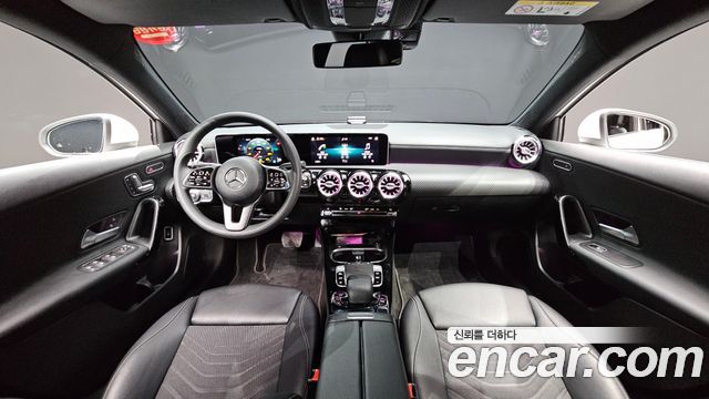 Mercedes-Benz A-Class (W177) A220 Sedan 2020 — фото 7