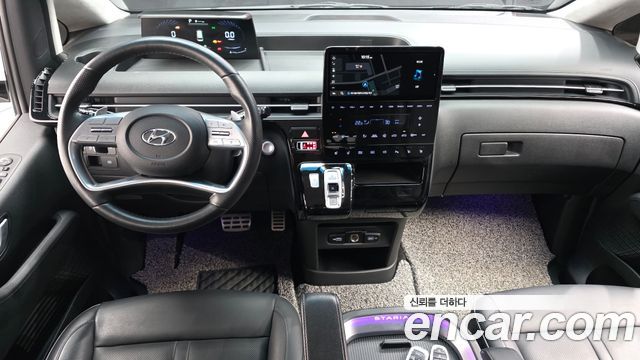 Hyundai Staria Lounge 9-Seater Prestige 2022 — фото 7