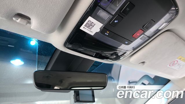 Hyundai Staria Lounge 9-Seater Prestige 2022 — фото 17