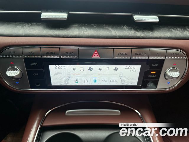 Genesis G90 (RS4) Gasoline 3.5 Turbo AWD 2023 — фото 9
