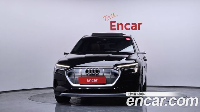 Audi e-tron 50 Quattro Sportback 2021 — фото 3