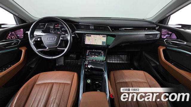 Audi e-tron 50 Quattro Sportback 2021 — фото 7