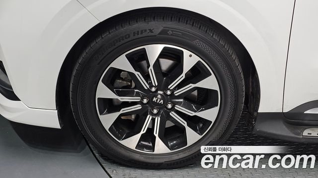 Kia Carnival (IV) Diesel 9-Seater Signature 2021 — фото 5