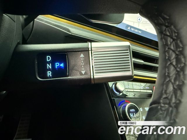 Hyundai Santa Fe (MX5) HEV 1.6 2WD Calligraphy 2025 — фото 9