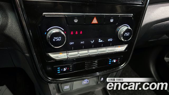 KG Mobility (SsangYong) Tivoli Air 1.5 Upbeat 2WD 2022 — фото 16