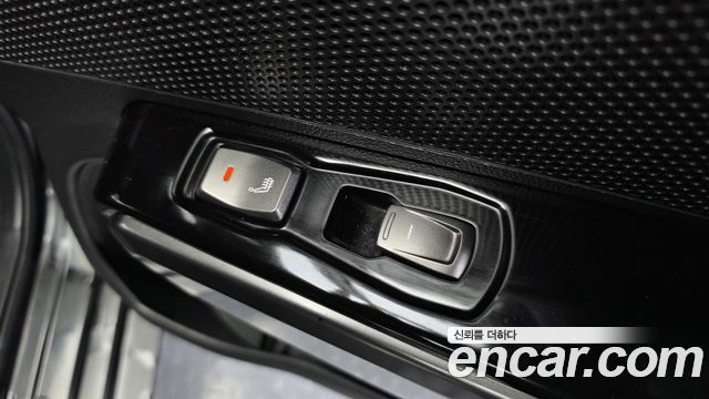 KG Mobility (SsangYong) Tivoli Air 1.5 Upbeat 2WD 2022 — фото 18