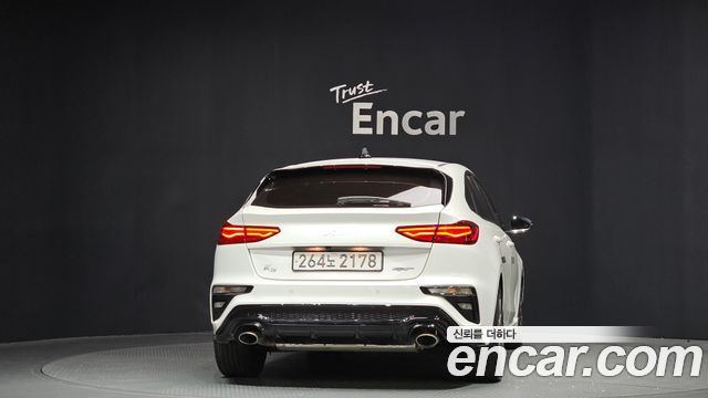 Kia K3 (II) 1.6 Turbo GT 5Door Signature 2022 — фото 4