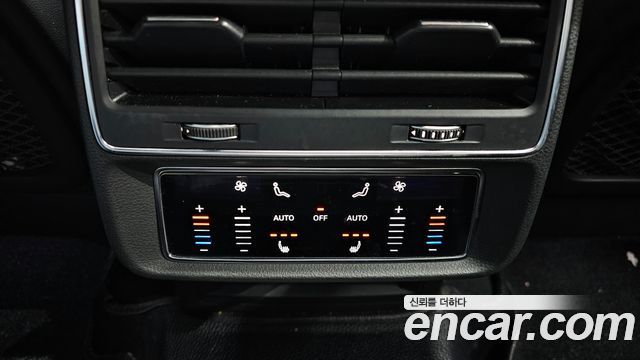 Audi Q7 (4M) 50 TDI Quattro Premium 2023 — фото 19