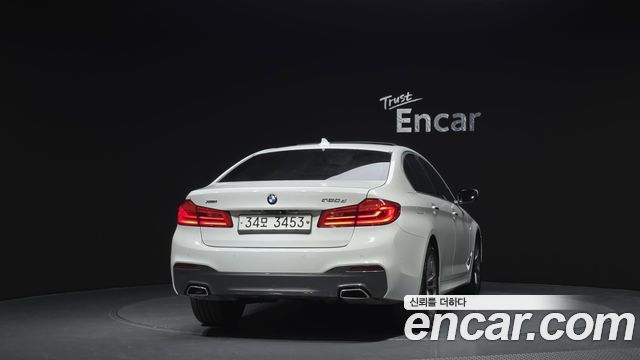 BMW 5 Series (G30) 520d xDrive M Sport Package 2018 — фото 4
