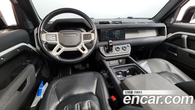 Land Rover Defender (L663) 90 D250 S 2022 — фото 7